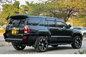 Toyota Hilux Surf 2004 Black