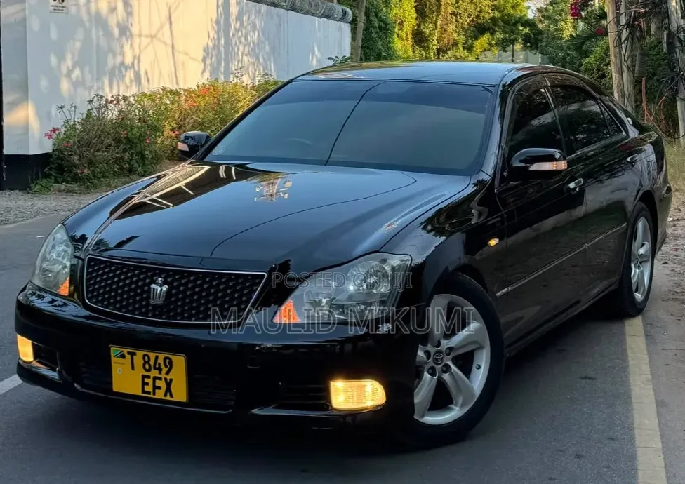 Toyota Crown 2008 Black