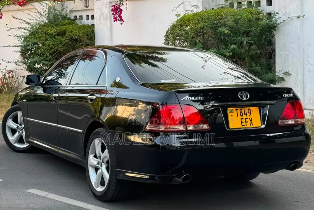 Toyota Crown 2008 Black