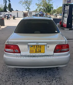 Toyota Carina 2001 Silver