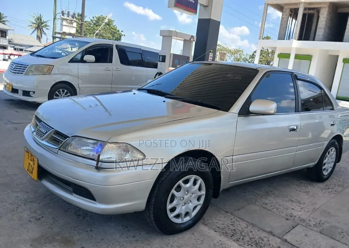 Toyota Carina 2001 Silver