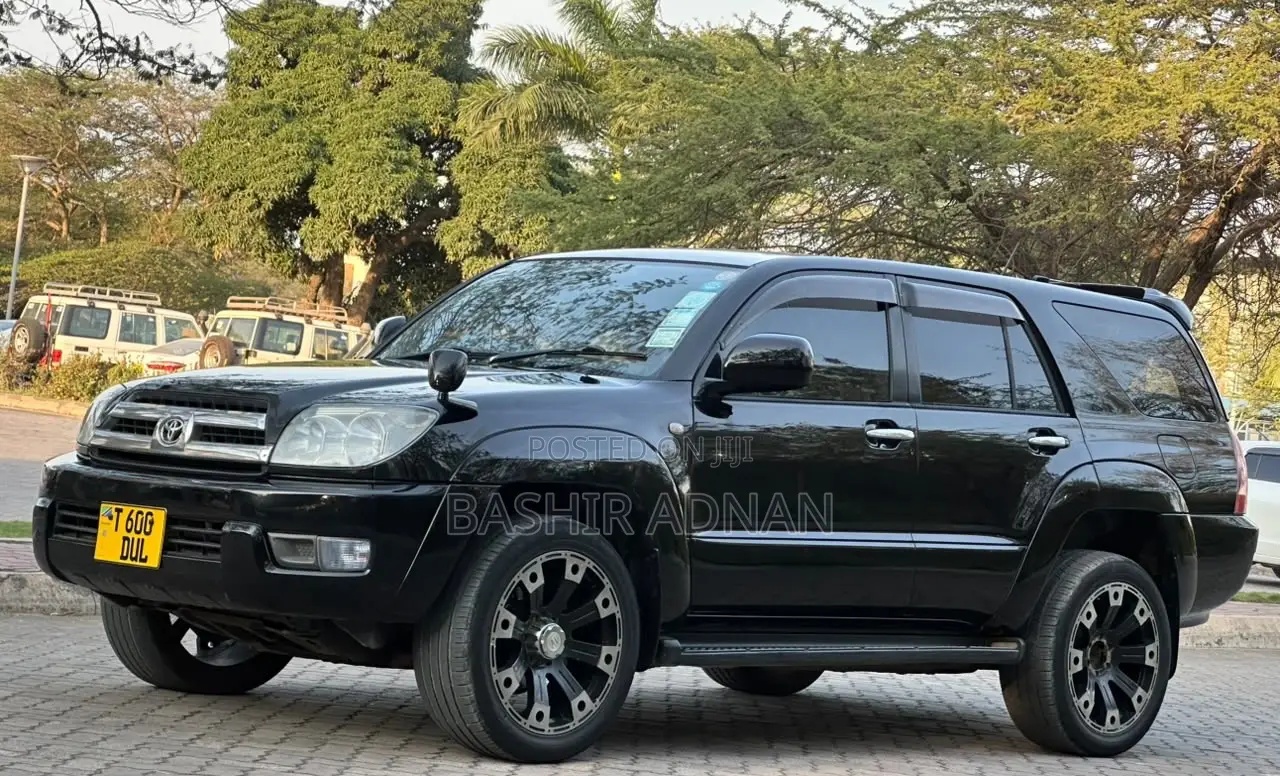 Toyota Hilux Surf 2.7 SSR 2004 Black