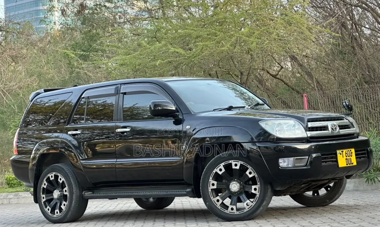 Toyota Hilux Surf 2.7 SSR 2004 Black
