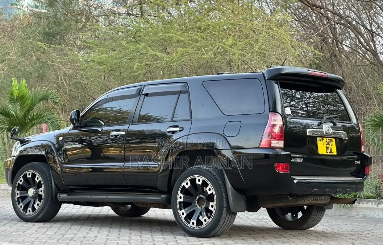 Toyota Hilux Surf 2.7 SSR 2004 Black