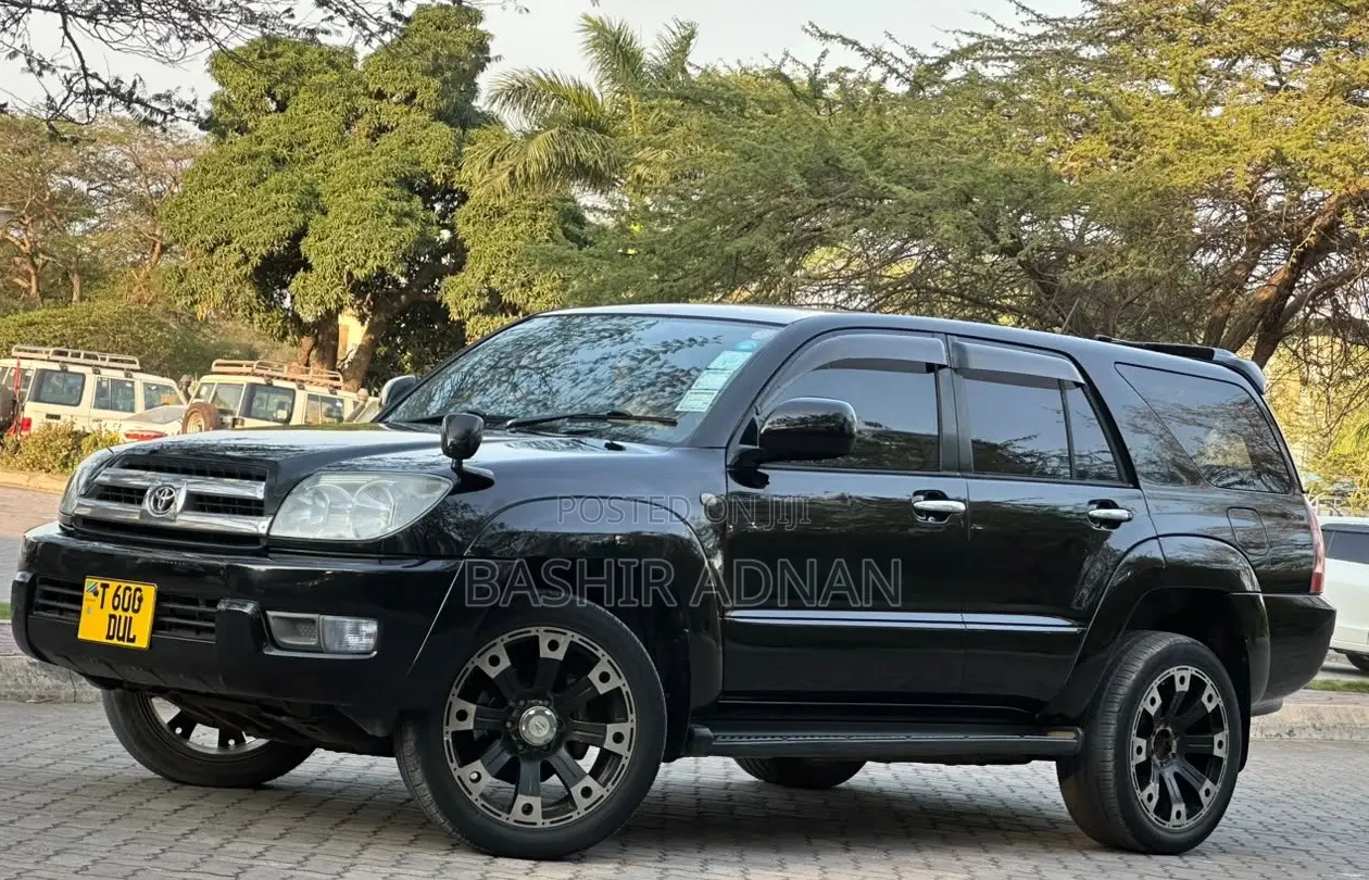 Toyota Hilux Surf 2.7 SSR 2004 Black