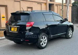 Toyota Vanguard 2010 Black