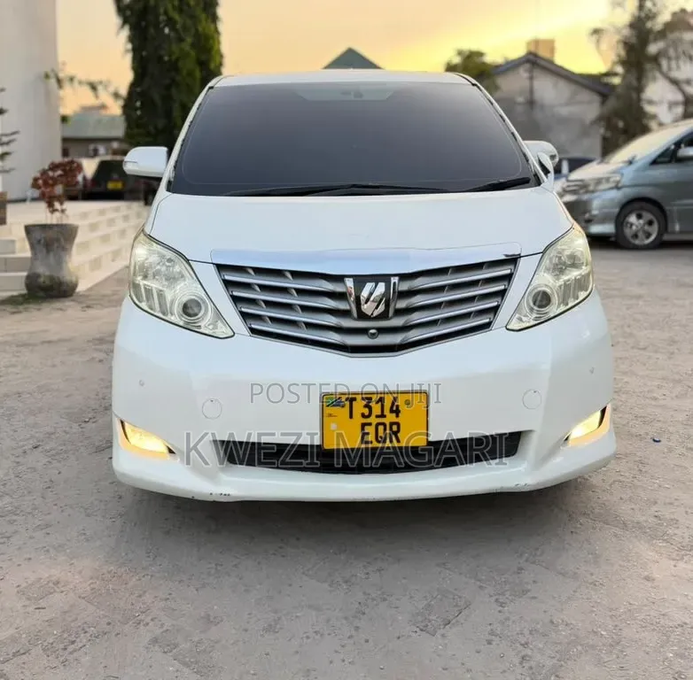 Toyota Alphard 2007 White