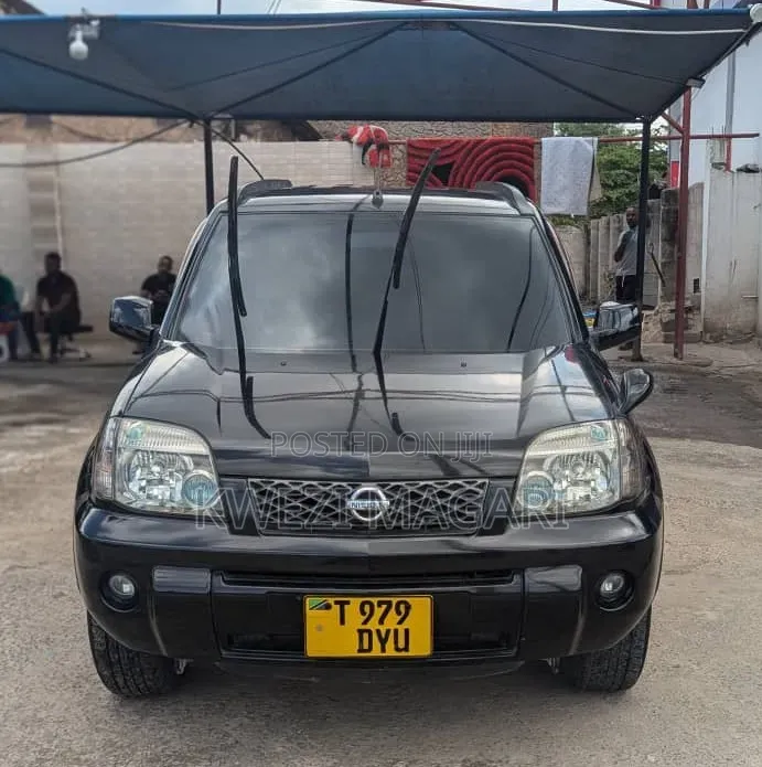 Nissan X-Trail 2004 Black