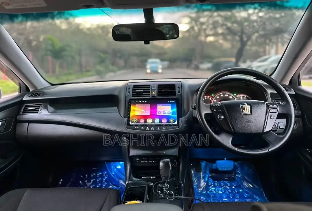 Toyota Crown 2008 Silver