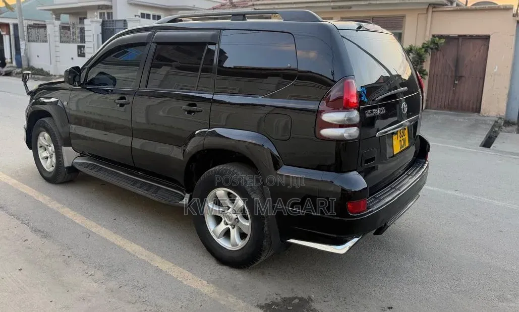 Toyota Land Cruiser Prado 2007 Black