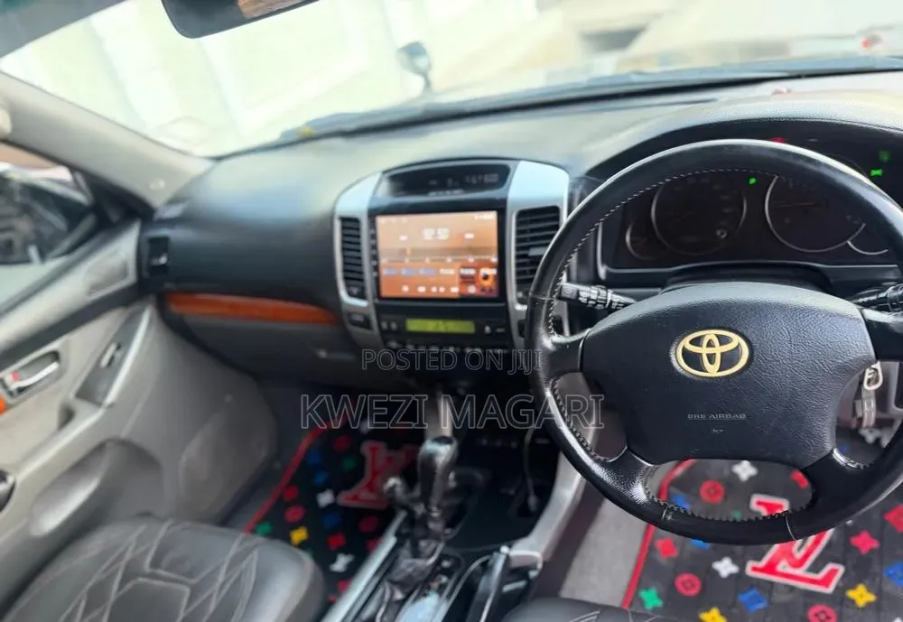 Toyota Land Cruiser Prado 2007 Black