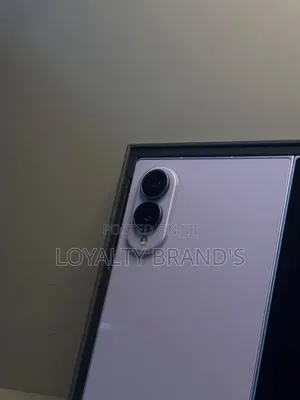 New Samsung Galaxy Z Fold8 512 GB