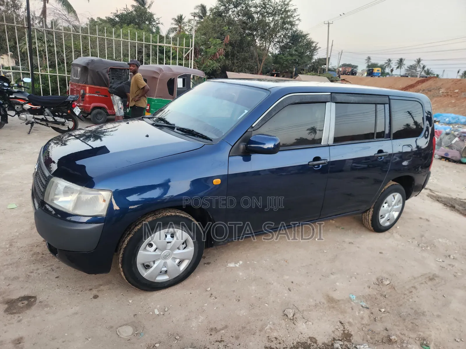 Toyota Probox 2004 Blue