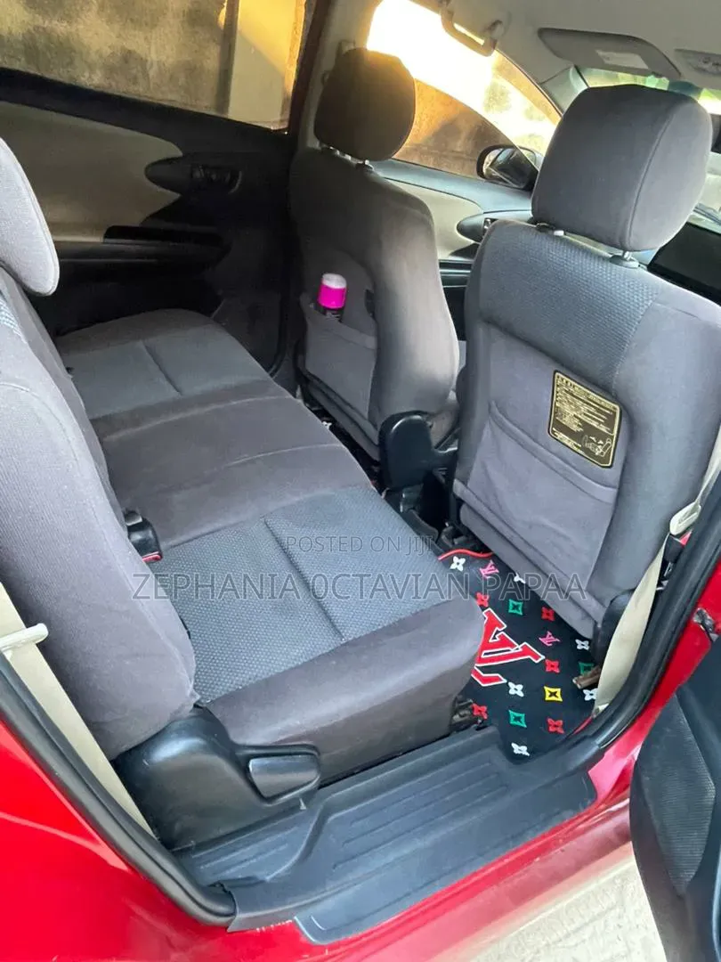 Toyota Wish 2009 Red