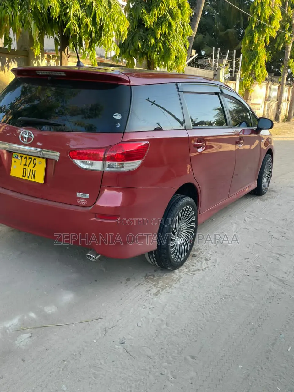 Toyota Wish 2009 Red