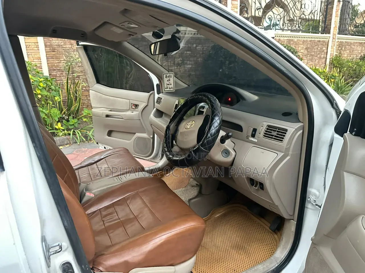 Toyota Raum 2003 White