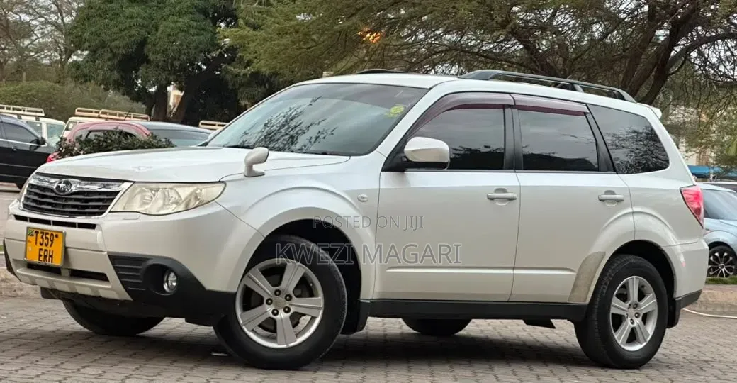 Subaru Forester 2009 White