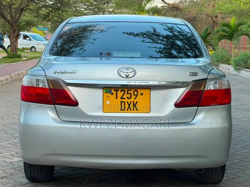 Toyota Premio 2009 Silver