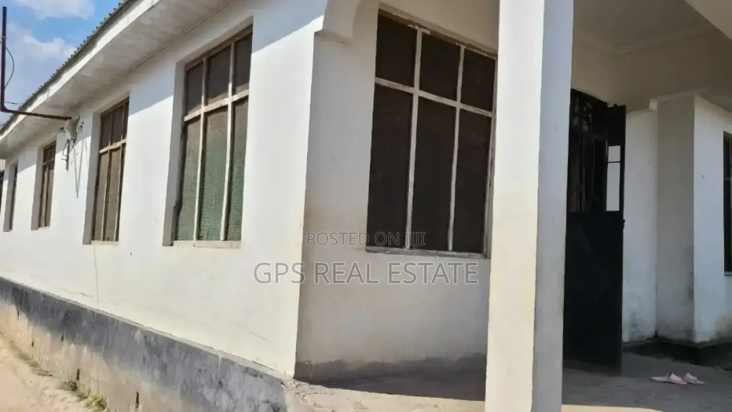 3bdrm House in Kimara Temboni, Kinondoni for sale