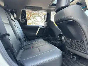 Toyota Land Cruiser Prado 2021 Pearl