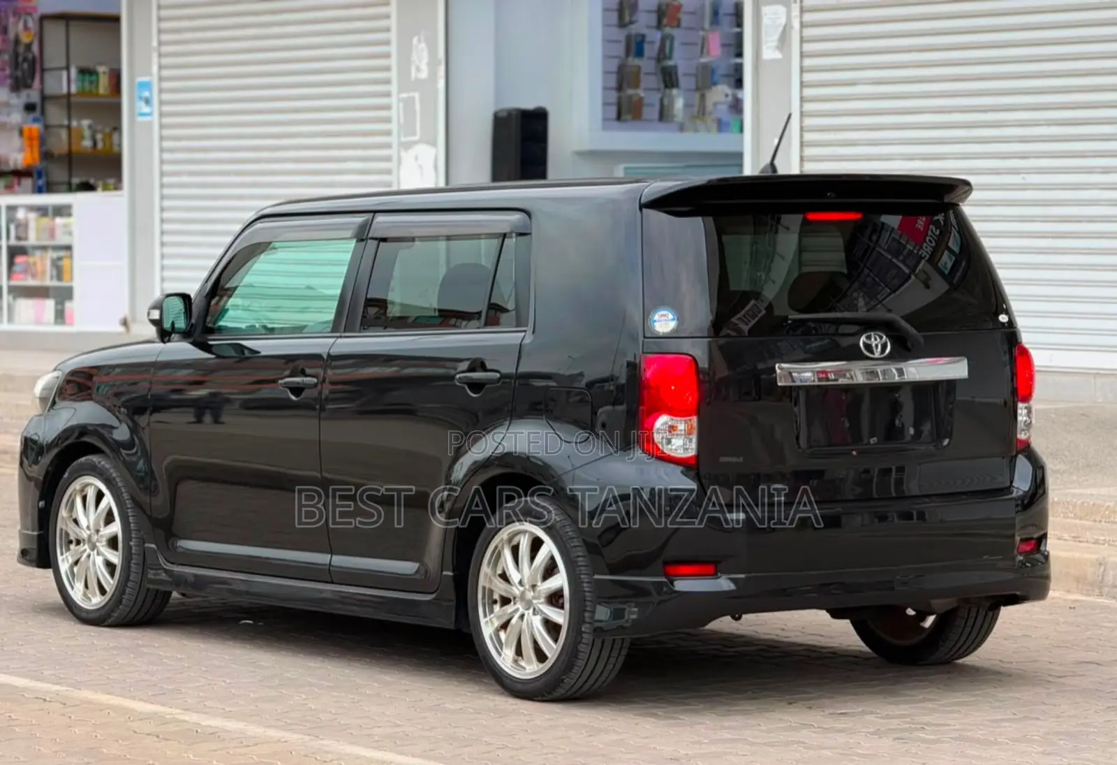 Toyota Corolla Rumion 2008 Black