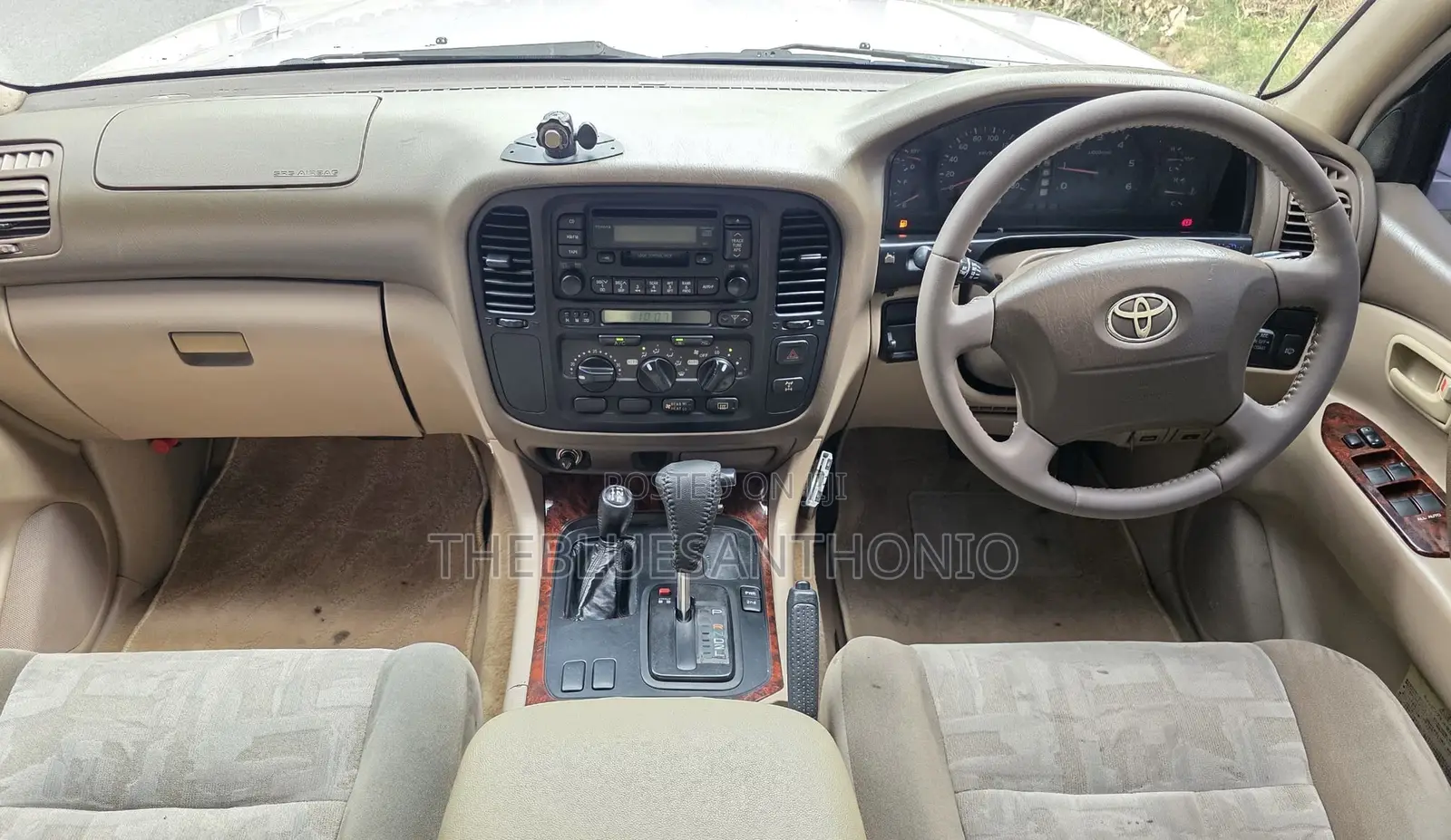 Toyota Land Cruiser 2002 Silver