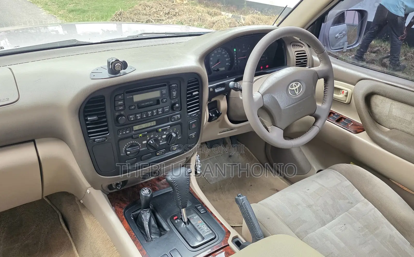 Toyota Land Cruiser 2002 Silver