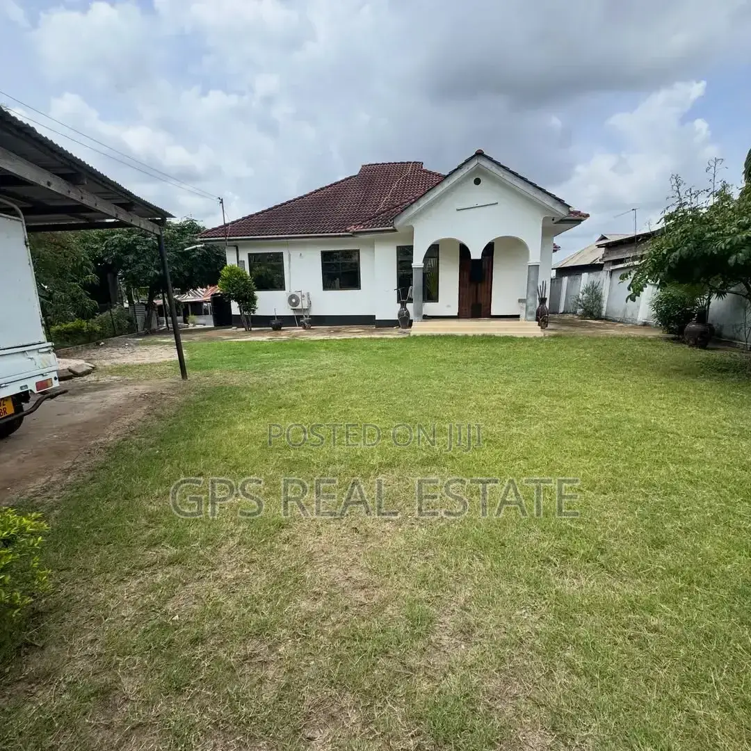 4bdrm House in Goba Lastanza, Kinondoni for sale