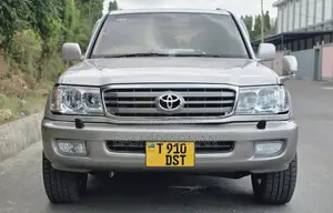 Toyota Land Cruiser 2000 Silver