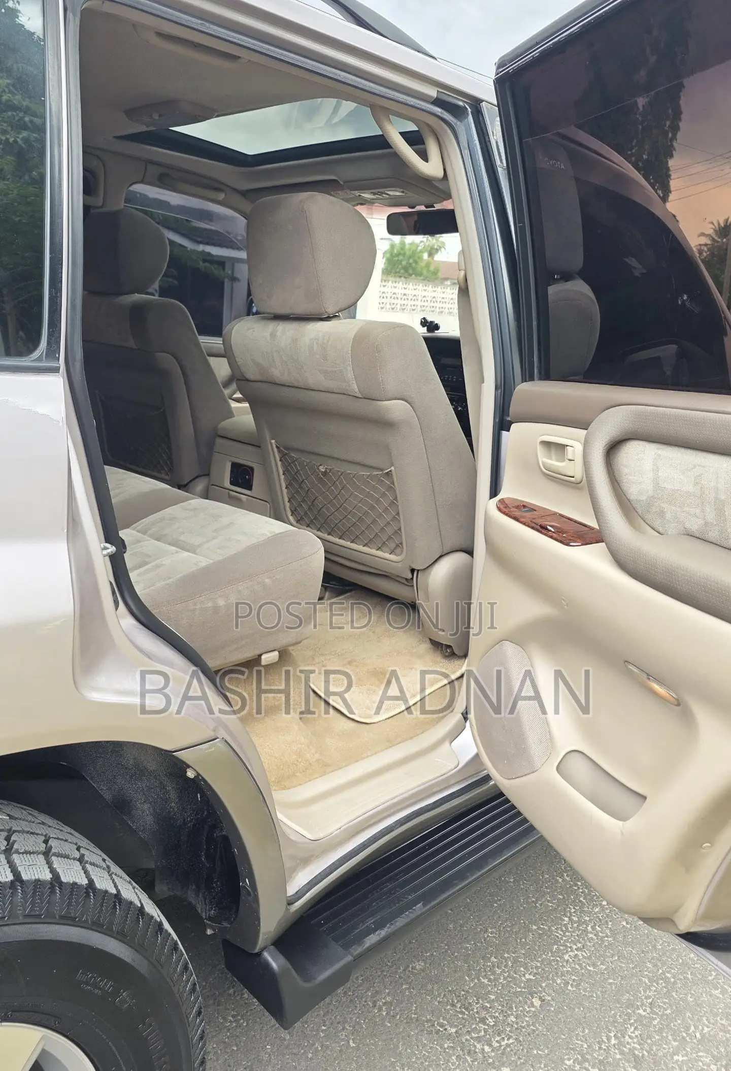 Toyota Land Cruiser 2000 Silver