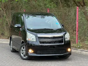 Toyota Noah 2009 Black