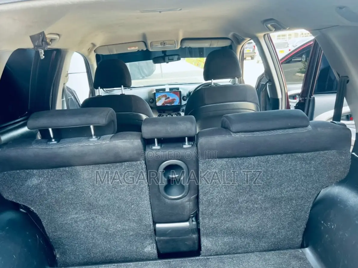 Toyota RAV4 2.0 VVT-i 2008 Black