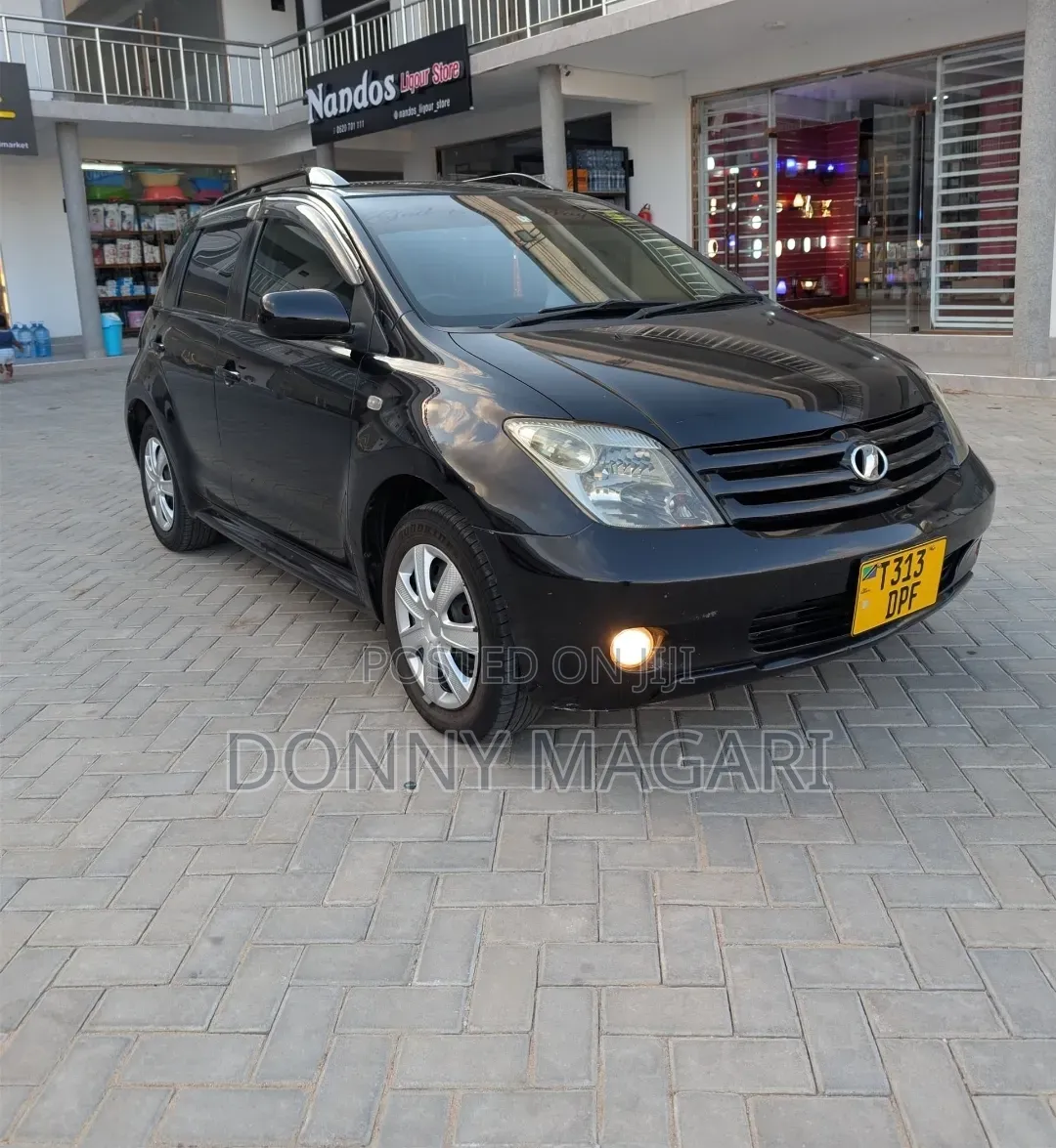 Toyota IST 2005 Black