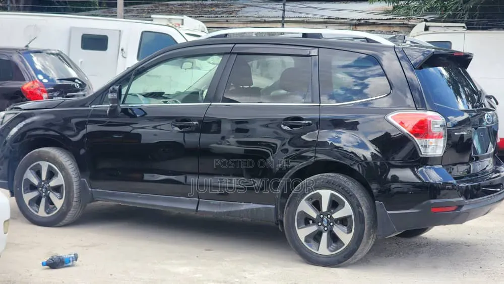 Subaru Forester 2016 Black