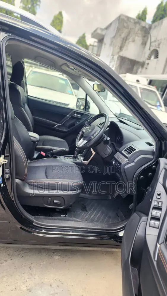 Subaru Forester 2016 Black