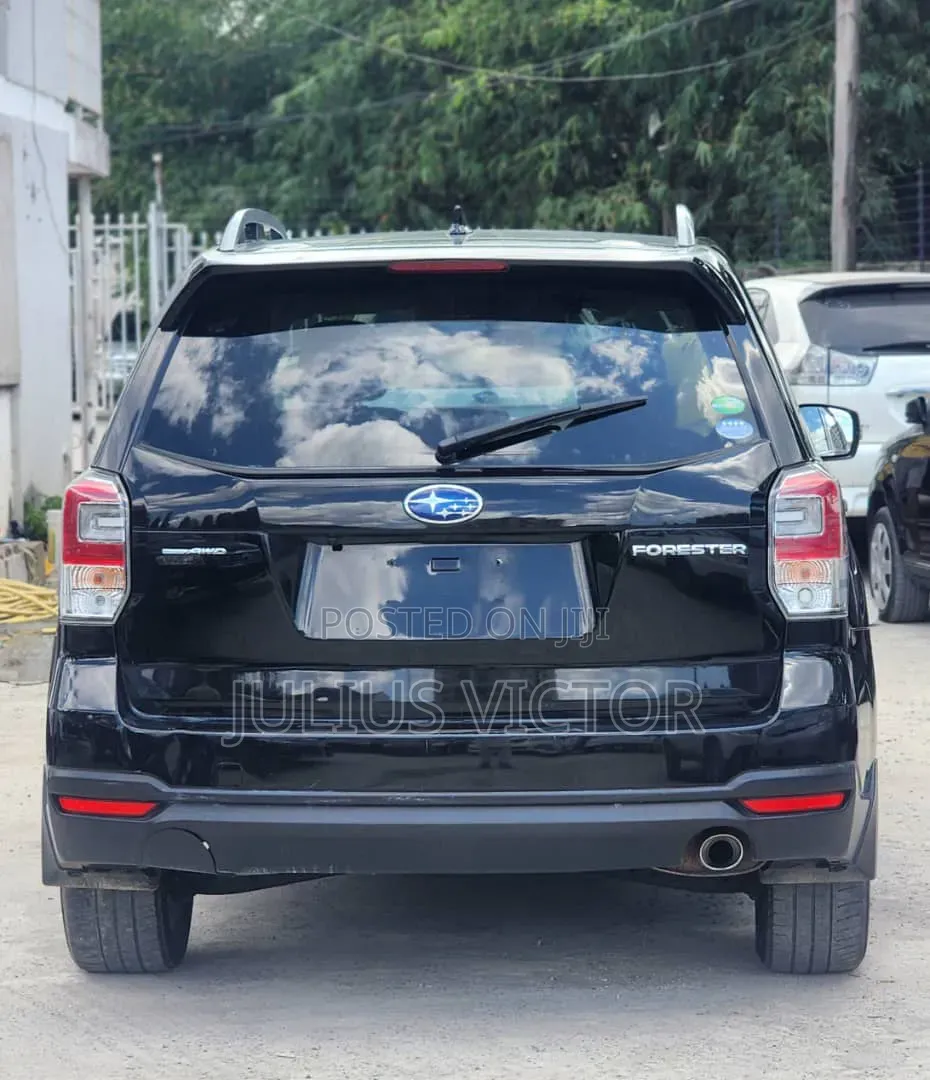 Subaru Forester 2016 Black