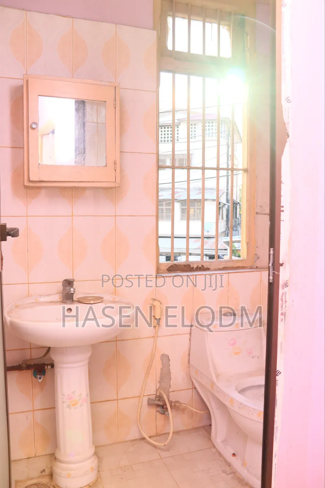 5bdrm Apartment in Mchafukoge for sale