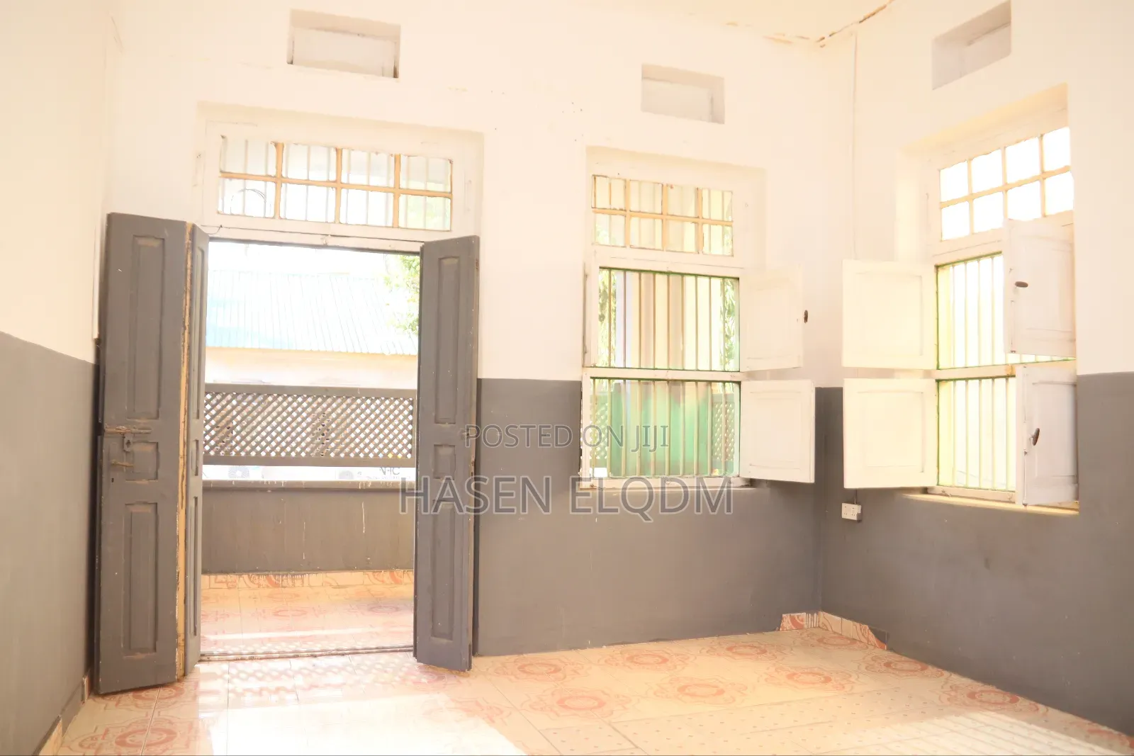 5bdrm Apartment in Mchafukoge for sale