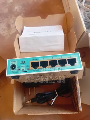 Mikrotik hEX RB750Gr3