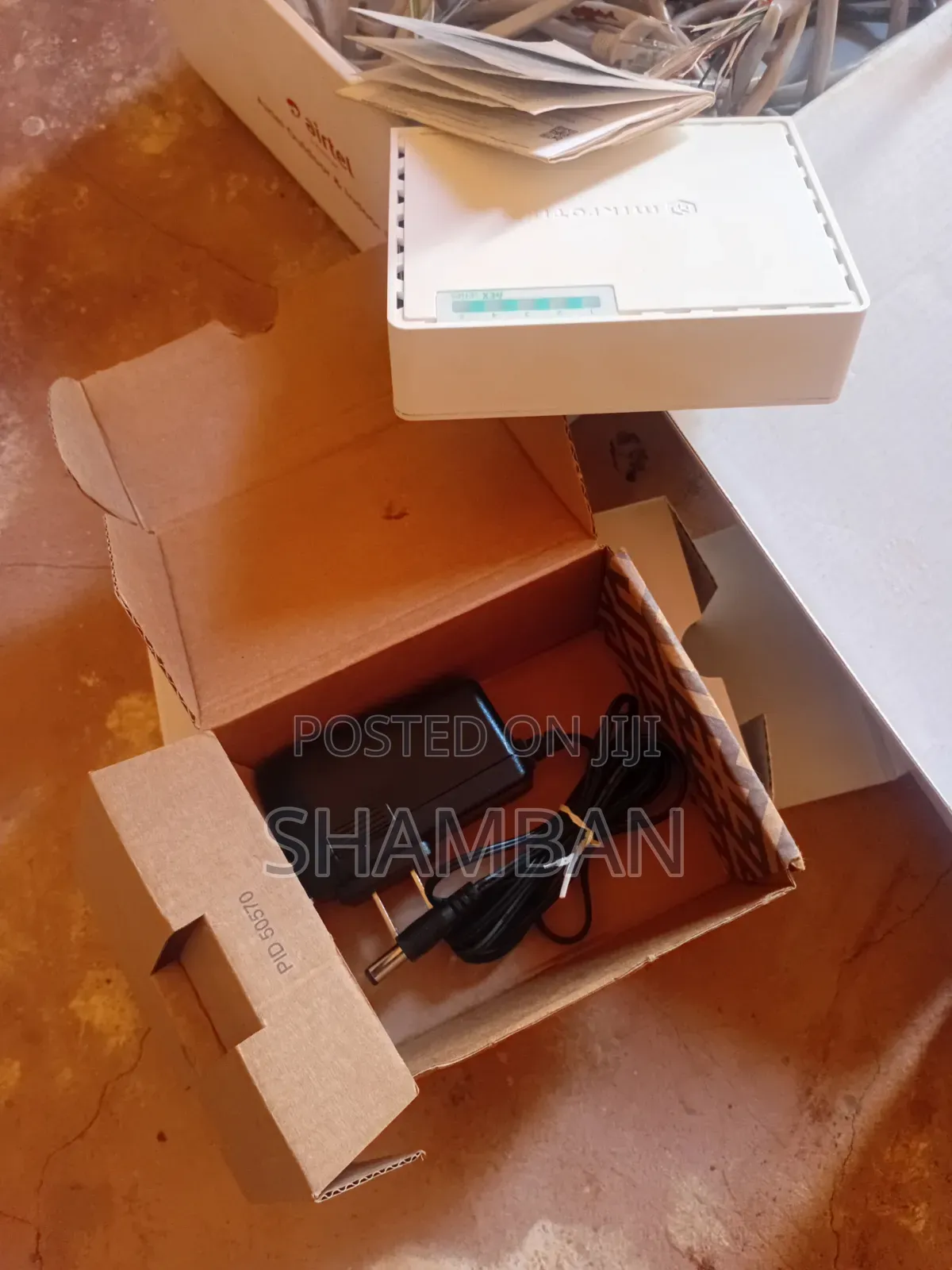 Mikrotik hEX RB750Gr3