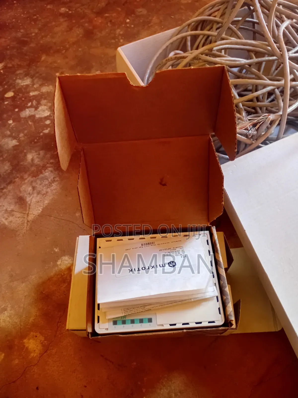 Mikrotik hEX RB750Gr3