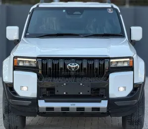Toyota Land Cruiser Prado 2.8 2025 White