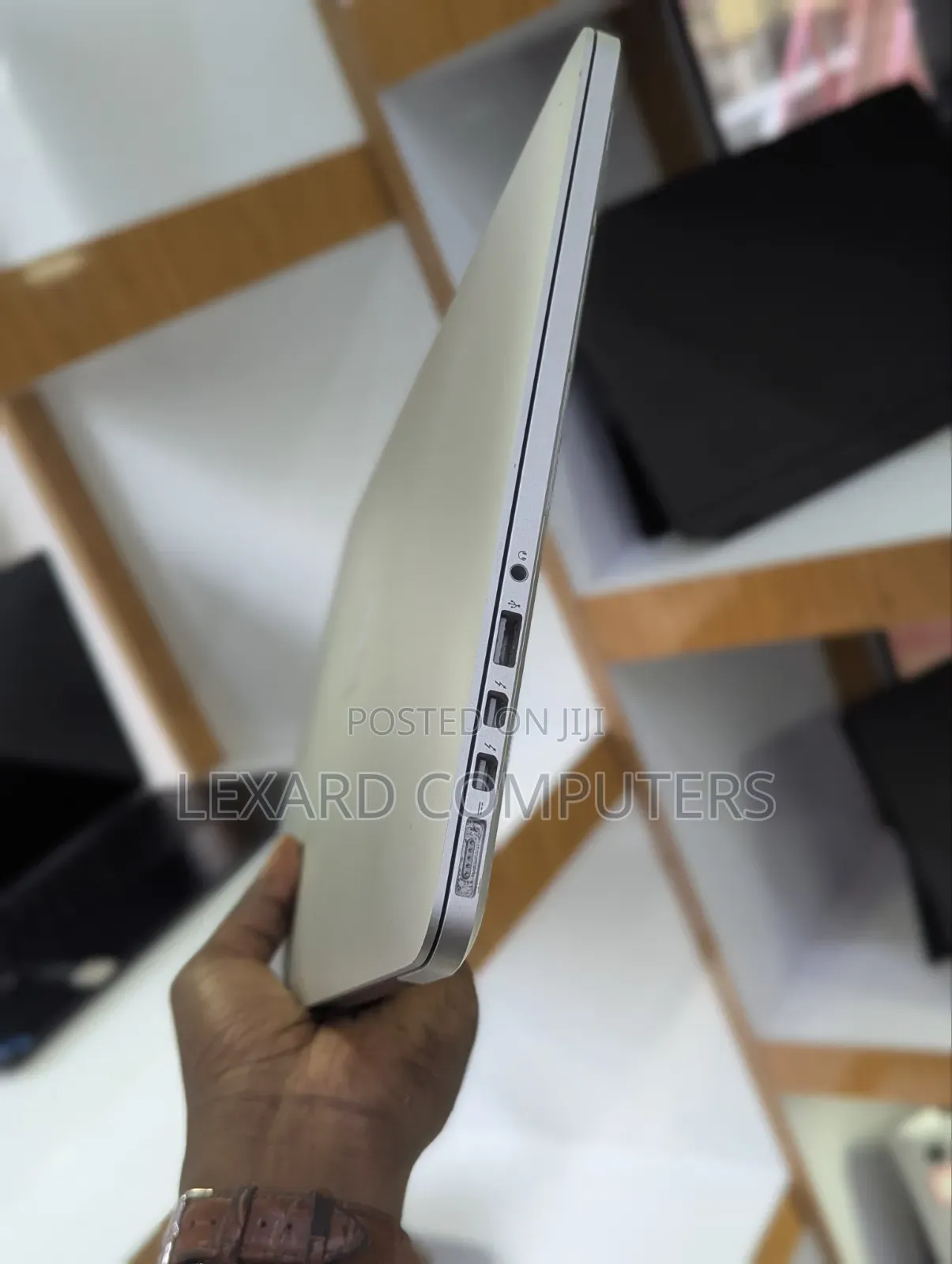 Laptop Apple MacBook Pro 2015 16GB Intel Core i7 SSD 512GB