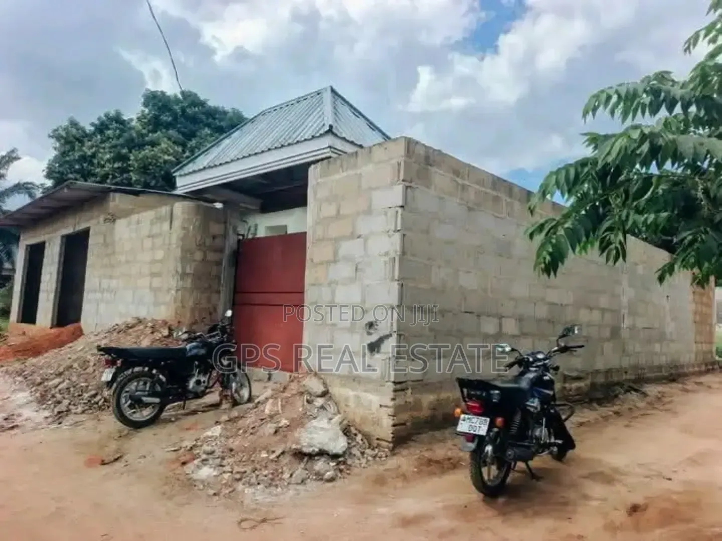 3bdrm House in Chanika Mvuti, Ilala for sale