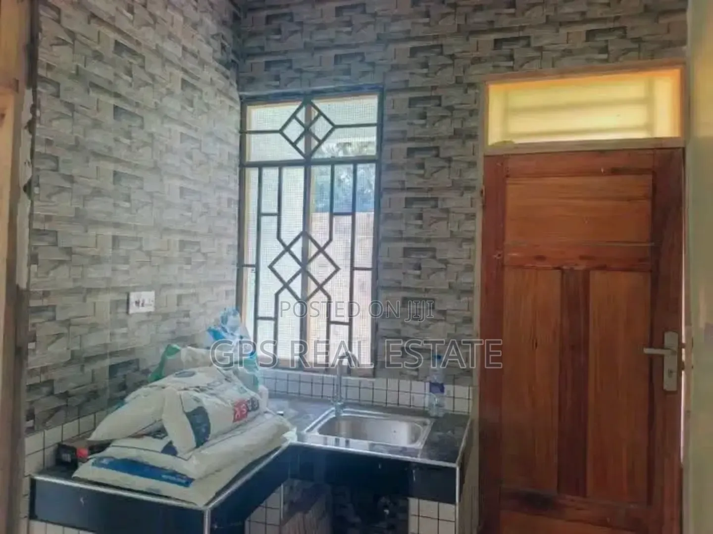 3bdrm House in Chanika Mvuti, Ilala for sale