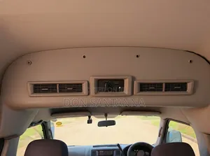 Nissan Caravan (Urvan) 2002 Silver