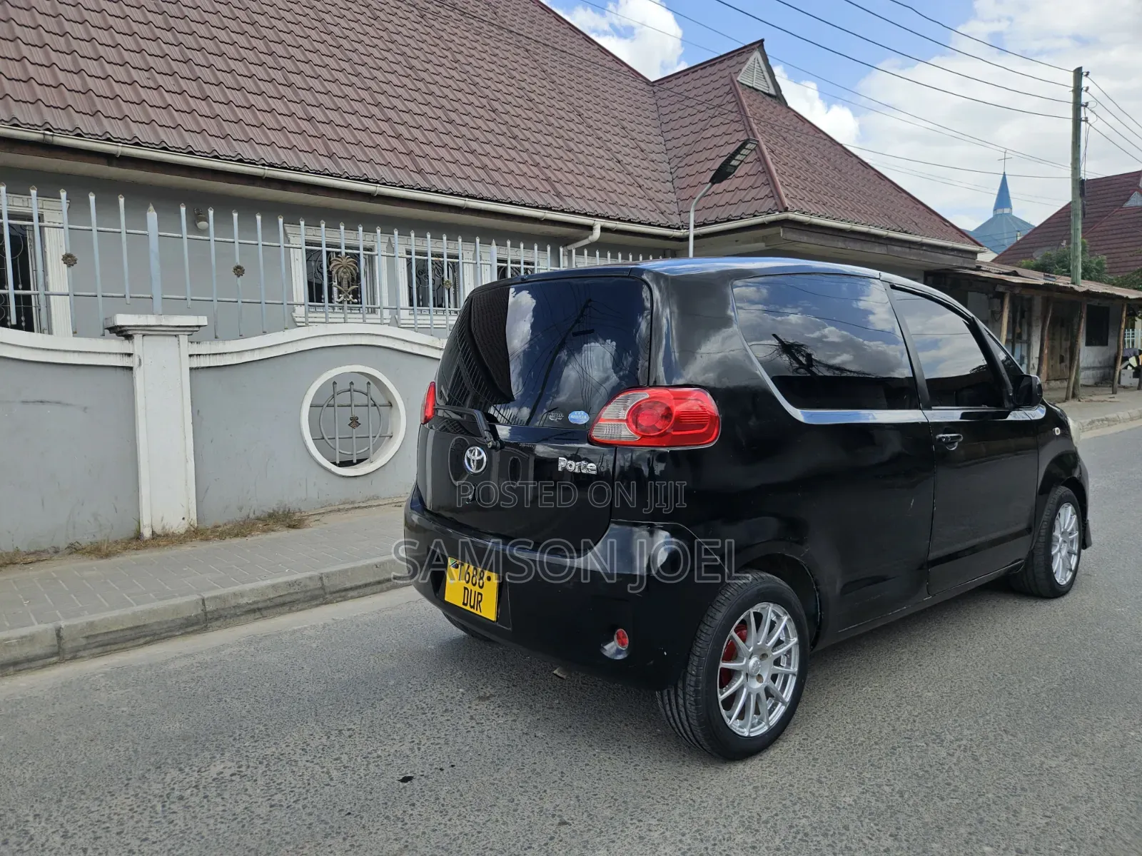 Toyota Porte 2005 Black
