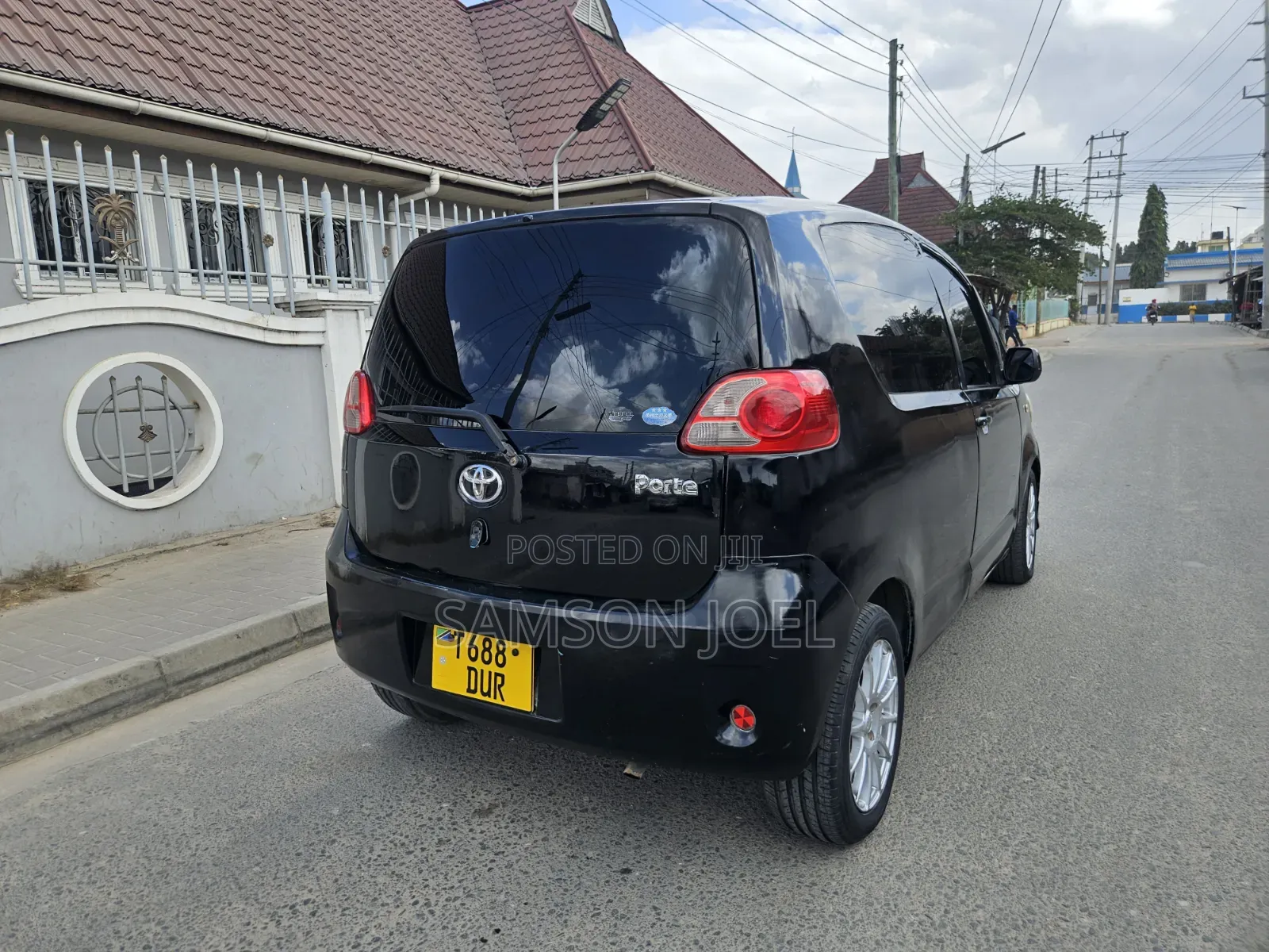 Toyota Porte 2005 Black