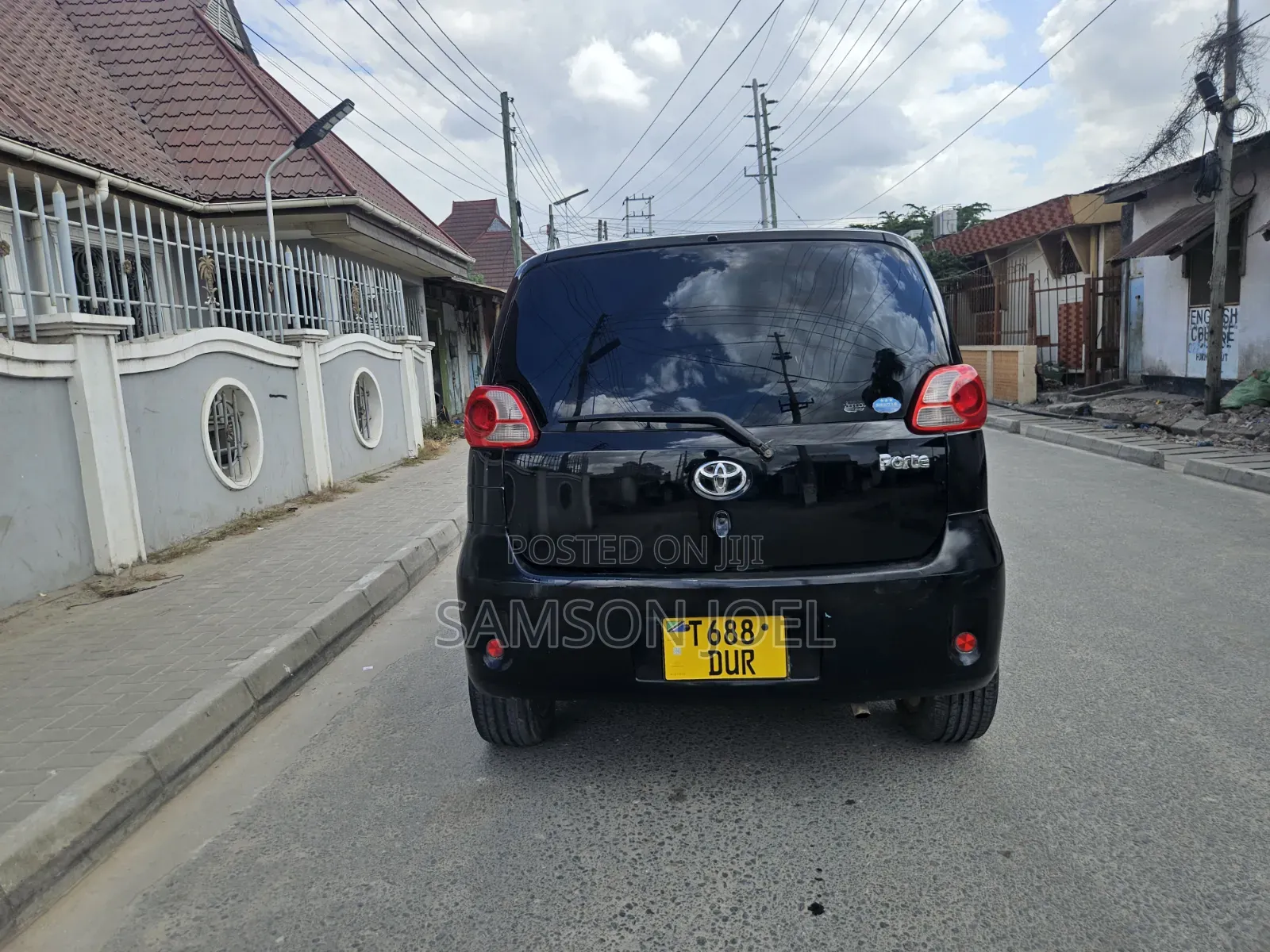 Toyota Porte 2005 Black