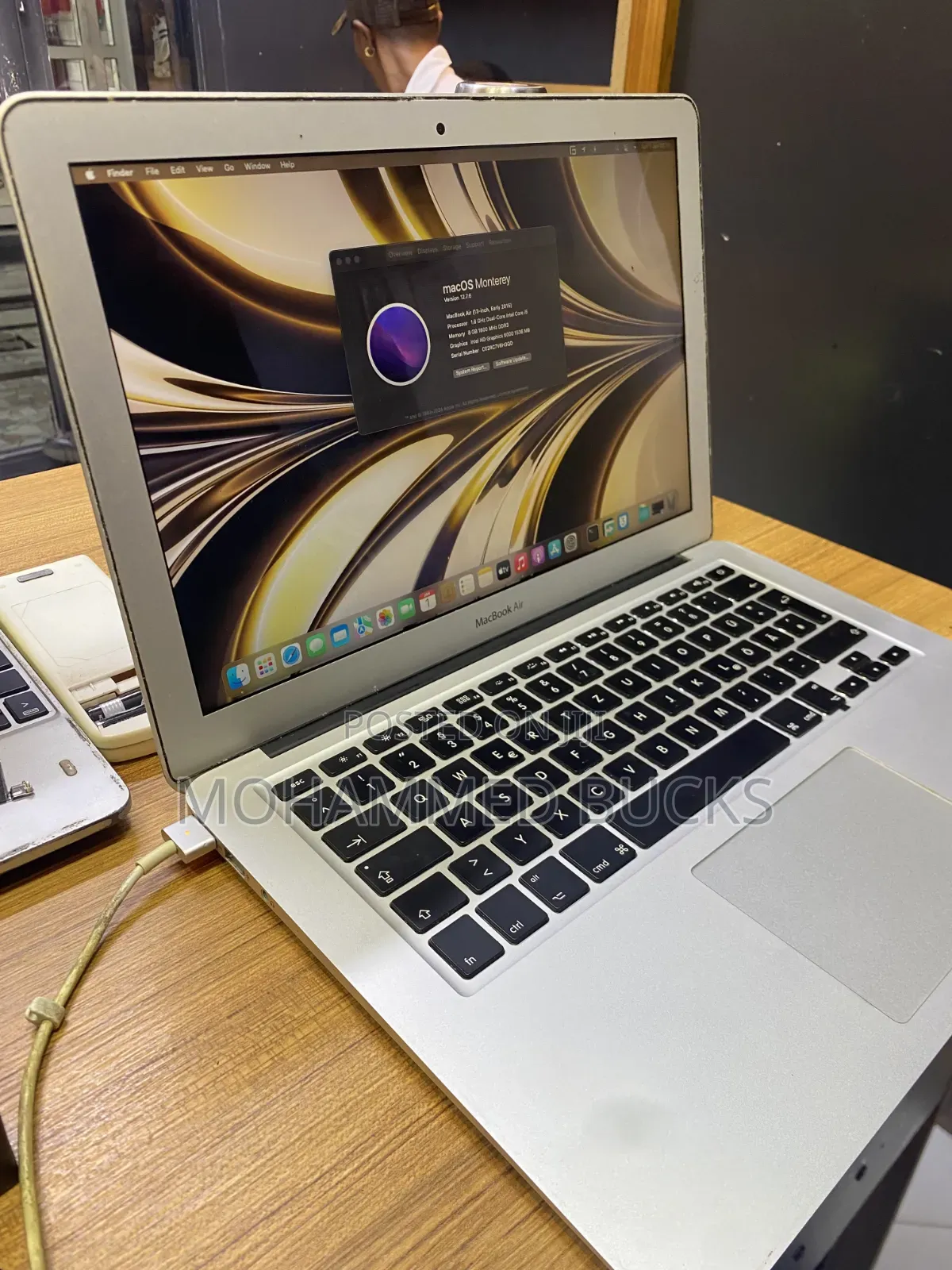 Laptop Apple MacBook Air 2015 8GB Intel Core Ultra 5 SSD 128GB
